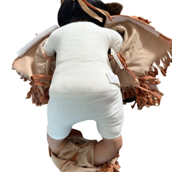 Native American Inspired Collectible Porcelain Doll With Intricate Beadwork & Su - Picture 8 of 12